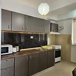 Monaco Summerland Mamaia