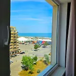 Apartment Monaco Summerland *