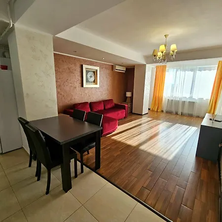 Monaco Summerland Apartment Mamaia