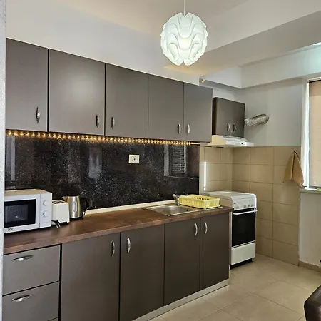 Monaco Summerland Mamaia