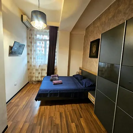 Monaco Summerland * Mamaia