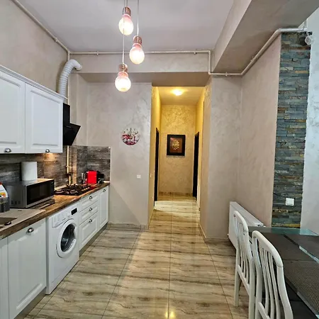 Apartamento Monaco Summerland *