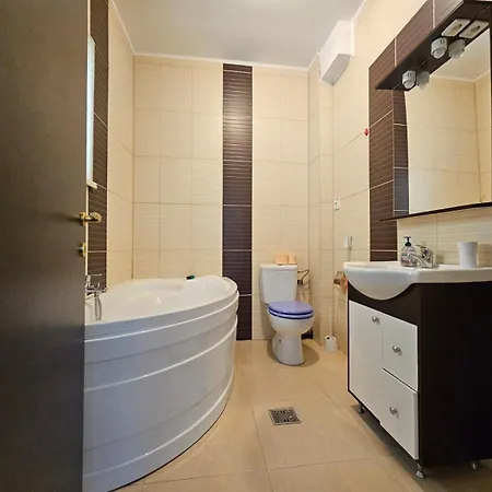 Monaco Summerland Apartament *