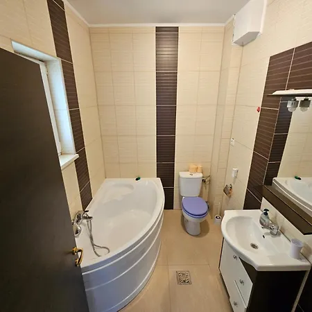 Monaco Summerland Apartamento *