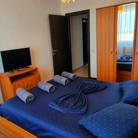 Monaco Summerland Apartament Mamaja