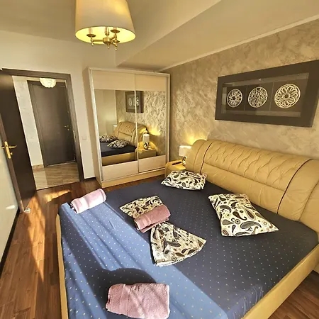 Monaco Summerland * Mamaia