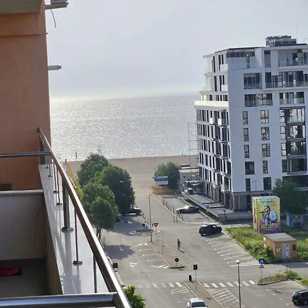 Monaco Summerland Mamaia