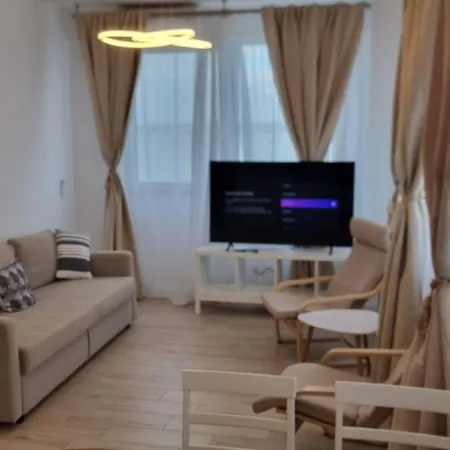 Monaco Summerland Apartment Mamaia