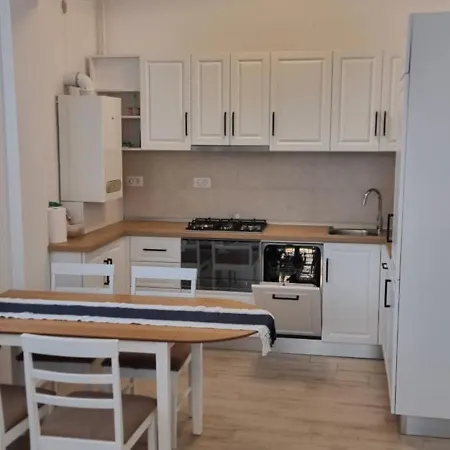 Apartment Monaco Summerland Mamaia