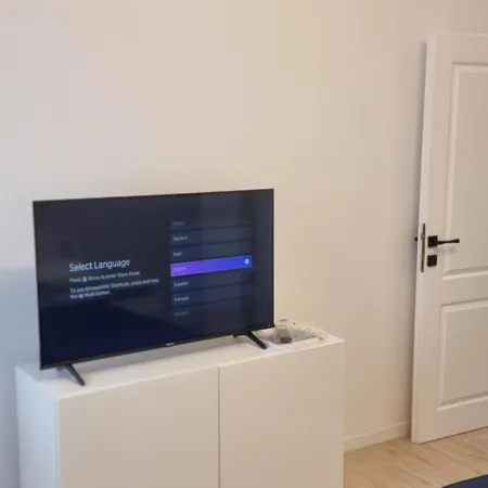 Apartment Monaco Summerland