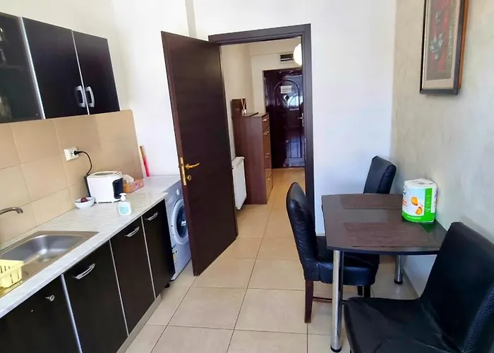 Lejlighed Monaco Summerland