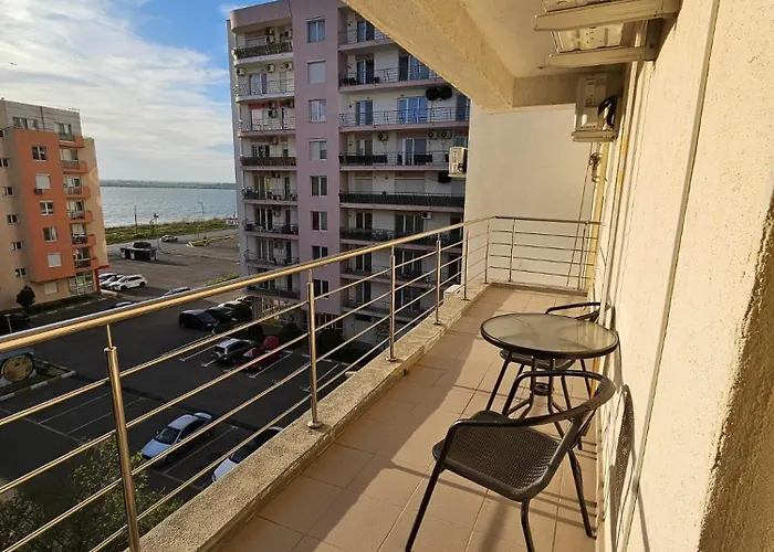 Lejlighed Monaco Summerland *